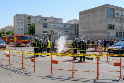 Pompiers et policiers sécurisent une fuite de gaz à Montpellier Mosson avec des barrières et un périmètre de sécurité.